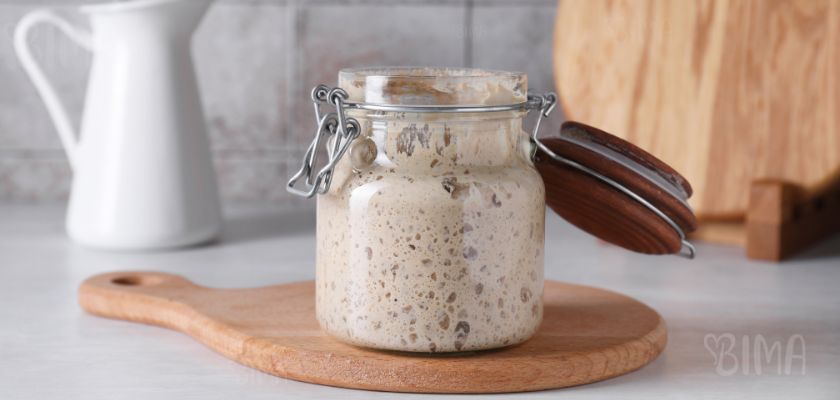 Kako napraviti i održavati starter za Sourdough Kruh Recept