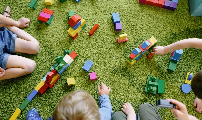 Kako odabrati idealnu igračku za razvoj emocionalne inteligencije