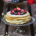 TACNA STAKLENA  NA STALKU PATISSERIE 32,2 CM