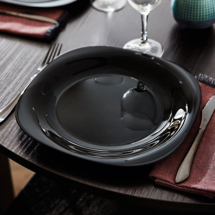 CARINE TANJUR PLITKI CRNI 26 CM