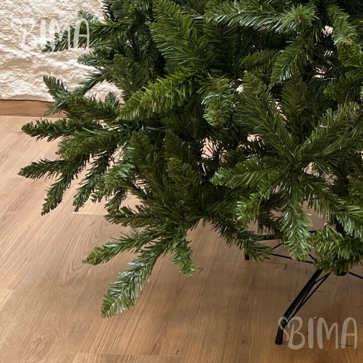 BOŽIĆNO DRVCE S METALNIM STALKOM 240 CM BELLS
