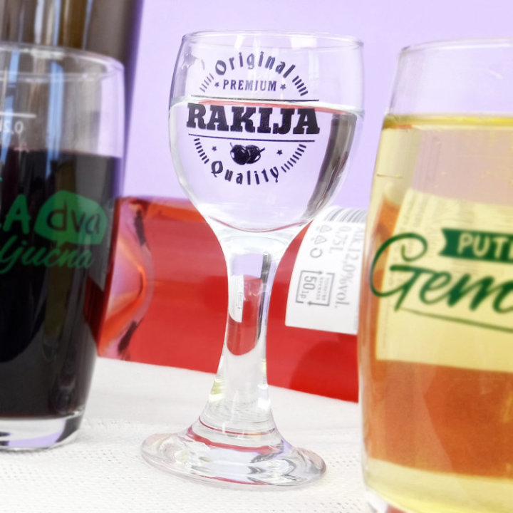 čašice za vino