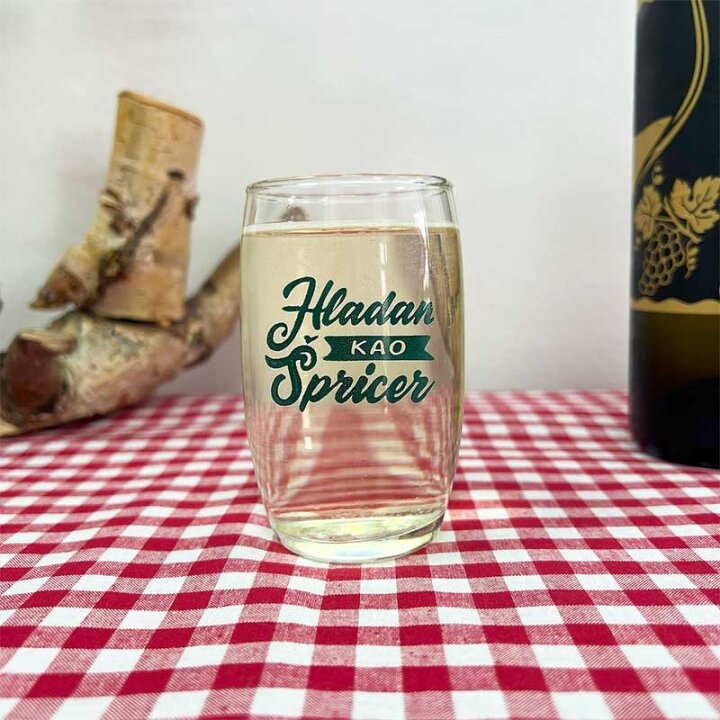 GEMIŠTARICA S TISKOM HLADAN KAO ŠPRICER