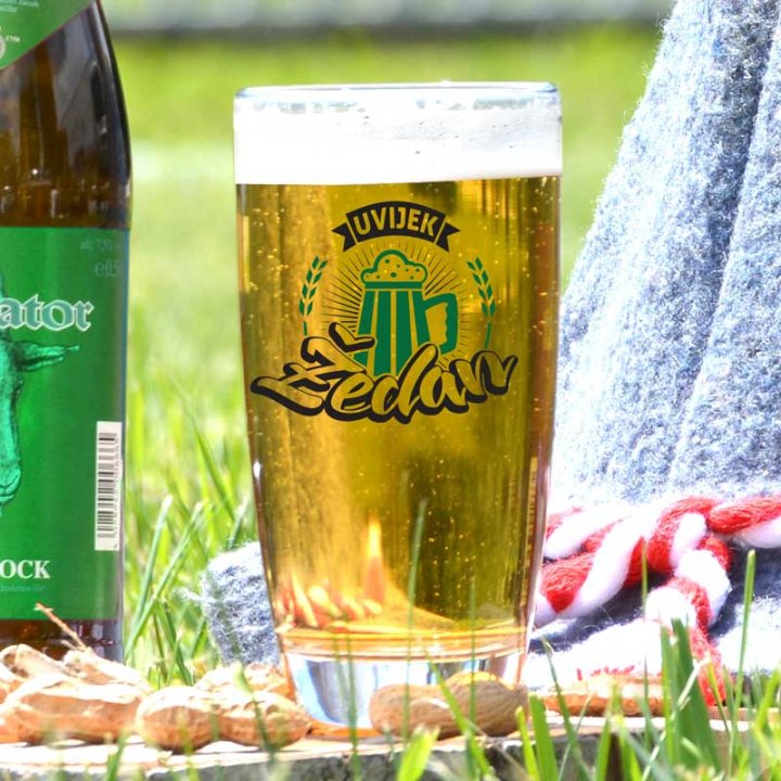 ČAŠA S TISKOM 0,5 L Uvijek žedan