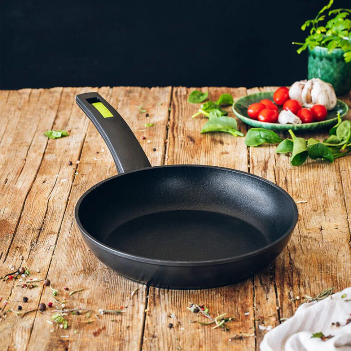 TAVA GREEN 20 CM - INDUKCIJSKO DNO