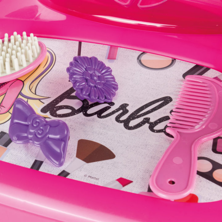 BARBIE KOZMETIČKI STOLIĆ ZA IGRU SA STOLICOM I PRIBOROM