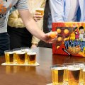 ZABAVNA DRUŠTVENA IGRA PIJ-PONG + 12/1 STAKLENIH ČAŠA 200 ml