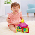 LITTLE TIKES STOLIĆ ZA IGRU 3 U 1 SA ZVUČNIM I DIDAKTIČKIM IGRAČKAMA U KUTIJI