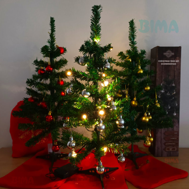 BOŽIĆNO DRVCE 60 CM S 20 KUGLICA I 20 LED ŽARULJICA