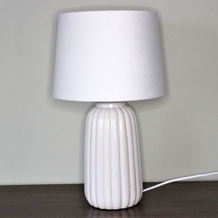 LAMPA NOĆNA KERAMIČKA BIJELA 46 CM