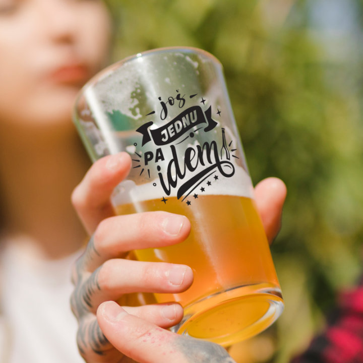 ČAŠA ZA PIVO S NATPISOM 560 ml 