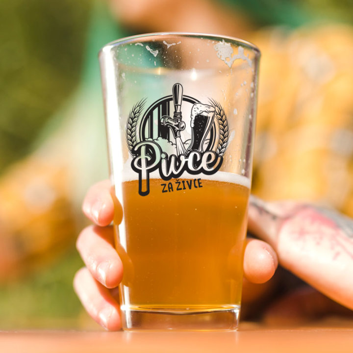 ČAŠA ZA PIVO S NATPISOM 560 ml 