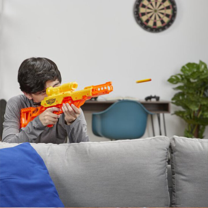 NERF ALPHA STRIKE PUŠKA S PRIBOROM 33 DIJELNA