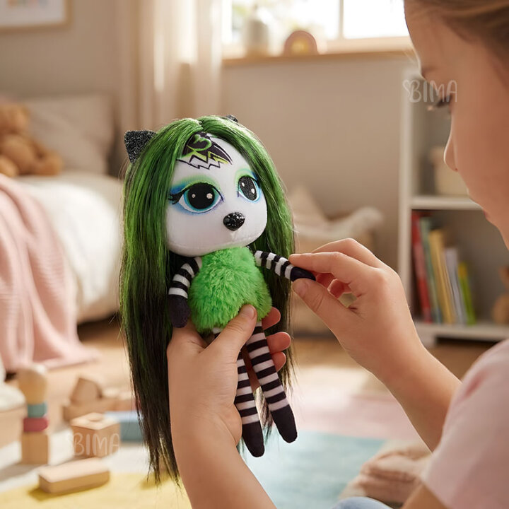 NICI PIXIDOOS PLIŠANA LUTKA 20 CM - BAMI S PRIBOROM