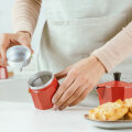 KAFETIJERA ZA ESPRESSO KAVU ZA 6 ŠALICA 300 mL TAURUS - CRVENO ALU