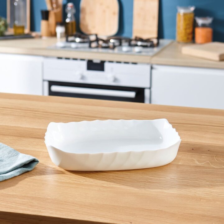 PEKAČ ČETVRTASTI SMART CUISINE TRIANON 32x26 cm - OPALNO STAKLO LUMINARC