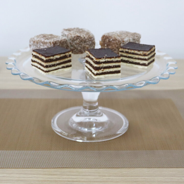 TACNA PETIT PATISSERIE NA STALKU STAKLENA 26,4x12,1 cm