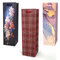 POKLON VREĆICA ZA BUTELJU 10x33x10 cm - SORT MOTIVI