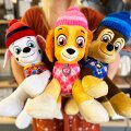 PAW PATROL PLIŠANI PSIĆ 50 cm - SORT