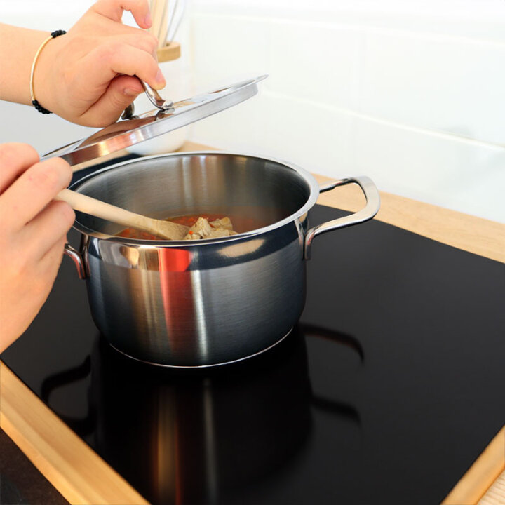 POSUDA ZA KUHANJE S POKLOPCEM I DRŠKAMA 16 cm 2 L - INOX - INDUKCIJA