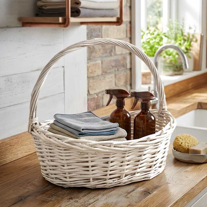 DEKORATIVNA PLETENA KOŠARA BIJELA S DRŠKOM 43x30x11/16cm