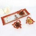 BOŽIĆNI STAKLENI DEKORATIVNI SET 3 ZDJELICE 10 cm NA TACNI 32x15 cm