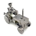 STALAK ZA BUTELJU METALNI - TRAKTORIST 30 x 26 x 17 cm