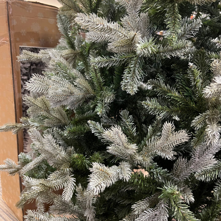 BOŽIĆNO DRVCE NORDICA S METALNIM STALKOM 210 cm