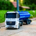 KAMION CISTERNA ZA VODU NA DALJINSKO UPRAVLJANJE 52 cm - MERCEDES-BENZ AROCS