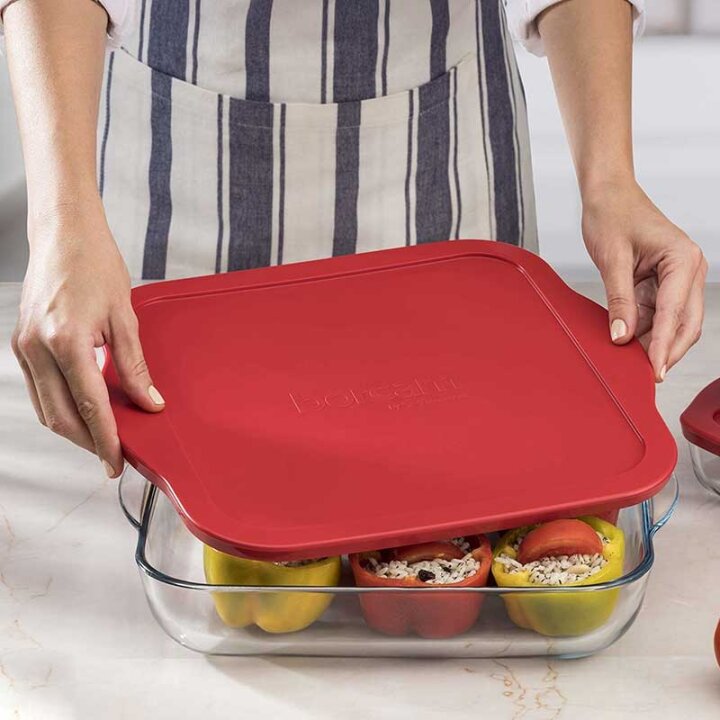 VATROSTALNA POSUDA ČETVRTASTA 28x28 cm SA PLASTIČNIM POKLOPCEM