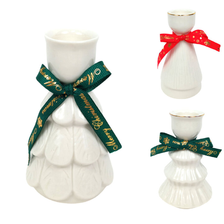SVIJEĆNJAK KERAMIČKI BIJELI 10x6 cm S MAŠNOM MERRY CHRISTMAS