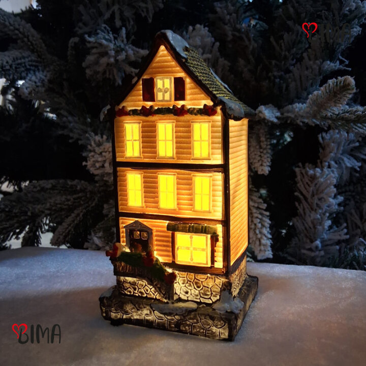 BOŽIĆNA DEKORACIJA KUĆICA S LED SVJETLOM 17x9 CM