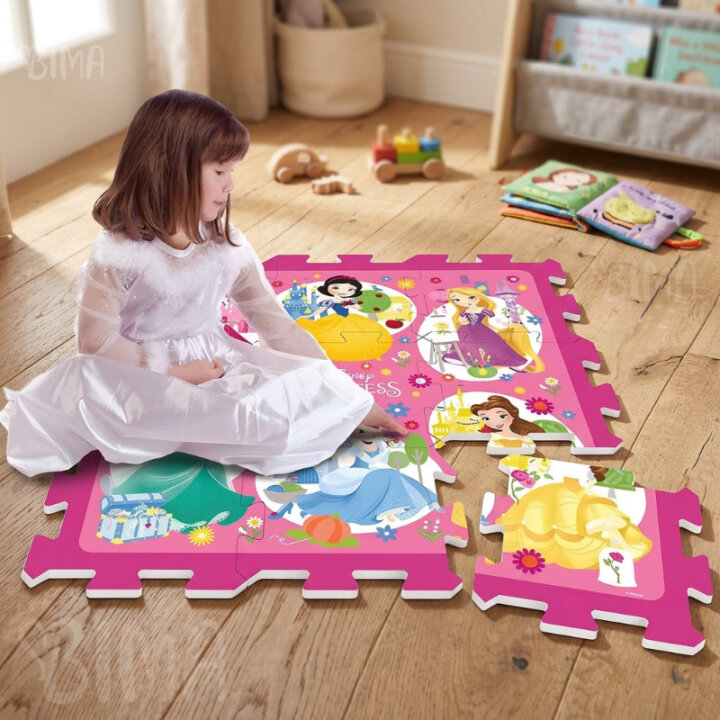 DISNEY PRINCESS PUZZLE PODNE SPUŽVASTE 9 DIJELNE 88x88cm U VREĆI RUKSAK