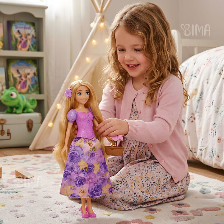 DISNEY PRINCEZA LUTKA 30 cm MATOVILKA S IZNENAĐENJIMA - MATTEL