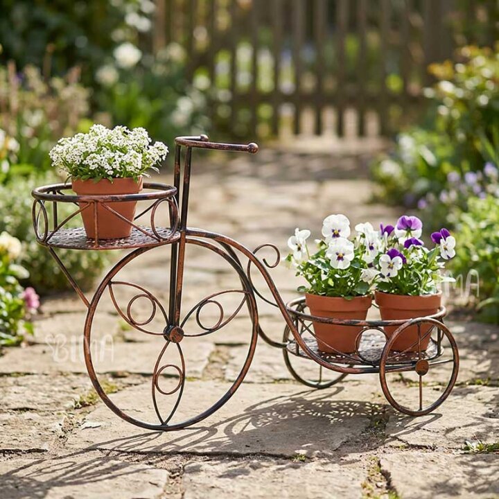 STALAK ZA 2 TEGLE TRICIKL METALNI ZLATNO-CRNI 59x25x37 CM