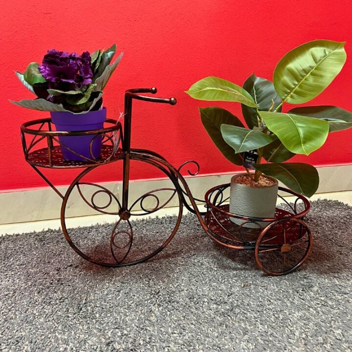STALAK ZA 2 TEGLE TRICIKL METALNI ZLATNO-CRNI 59x25x37 CM