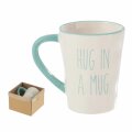 ŠALICA KERAMIČKA S NATPISOM HUG IN A MUG 400 mL