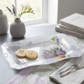 STAKLENI DEKORATIVNI TANJUR ČETVRTASTI S VALOVITIM RUBOM LILAC GARDEN 35,5 cm