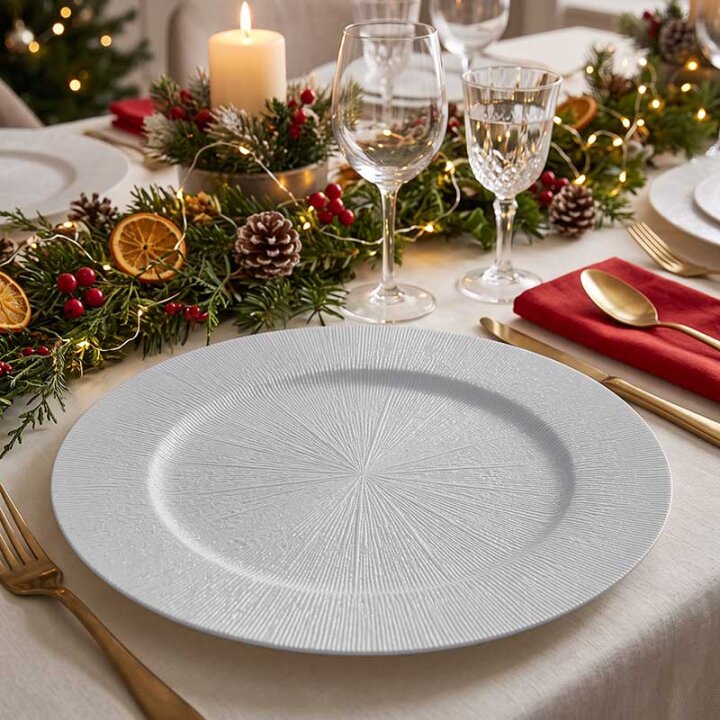 TANJUR DEKORATIVNI PRUGASTI PODLOŽNI SREBRNI PVC 33 cm